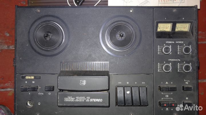 Катушечный магнитофон Эльфа 201-2 Стерео
