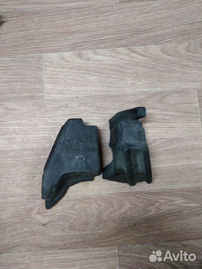 Пыльник крыла Toyota Camry (XV70) IX (2017– н.в.)