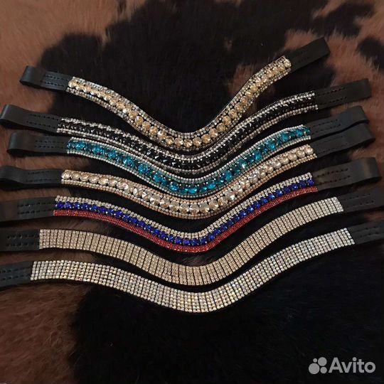 Налобники для лошади