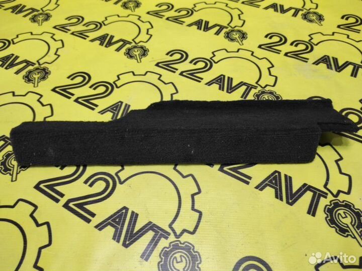 Накладка крышки багажника задняя правая Bmw X5 E70