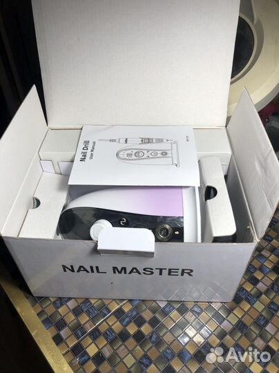 Новый аппарат для маникюра и педикюра