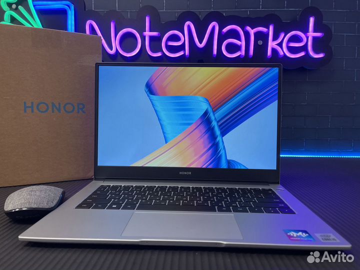 Ноутбук Honor Magicbook 14 i5/8GB/512SSD