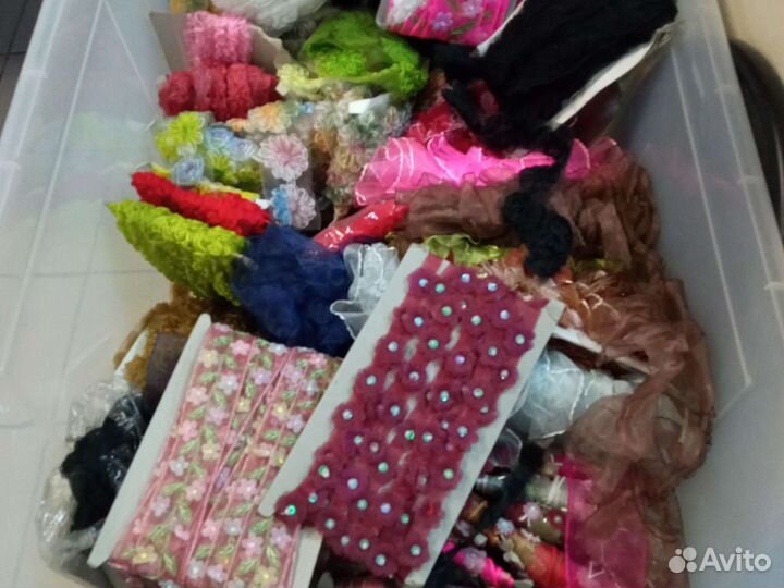 Тесьма кружевная