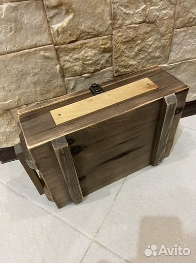 Коробка подарочная деревянная