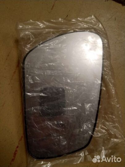 Зеркальный элемент Ford Fusion 2002-2010
