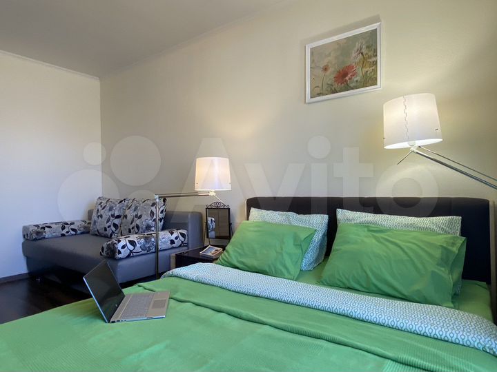 2-к. квартира, 54 м², 1/3 эт.