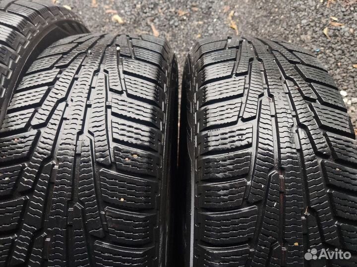 Nokian Tyres Hakkapeliitta R2 225/65 R17 106R