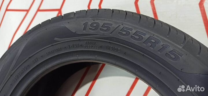 Viatti Strada 2 (V-134) 195/55 R15 89V