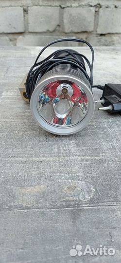 Фонарь светодиодный