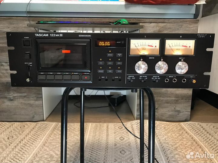 Кассетная дека Tascam 122 mkIII