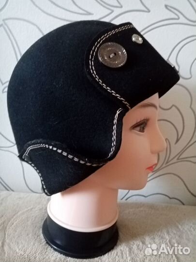 Фетровая ушанка с дизайнерским оформлением