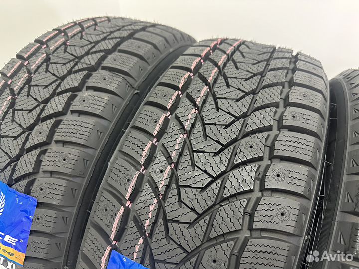 Tri Ace Snow White II 205/60 R16 96T