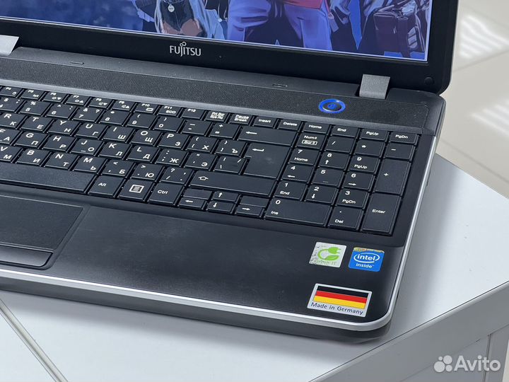 Ноутбук Fujitsu на каждый день