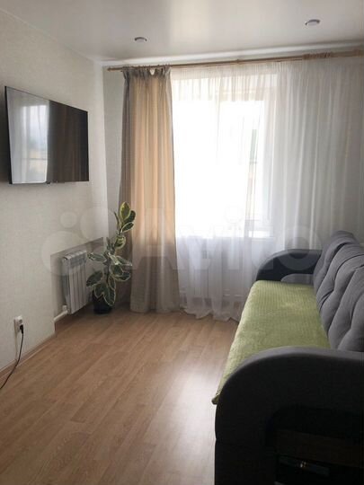 2-к. квартира, 50 м², 3/3 эт.