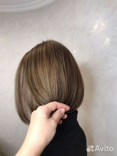 Стрижка волос и окрашивание