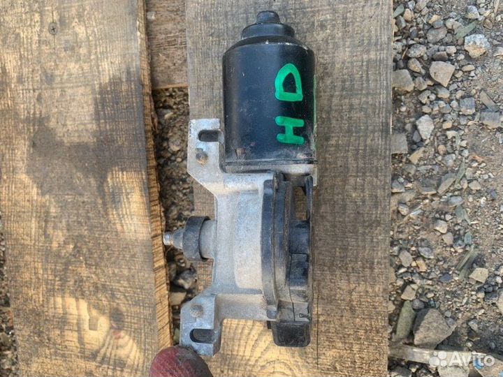 Мотор стеклоочистителя передний Hyundai Elantra