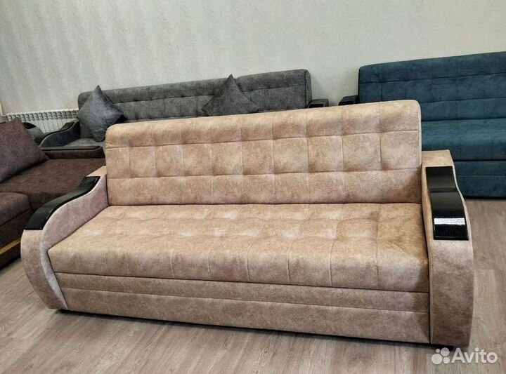 Прямой диван на заказ