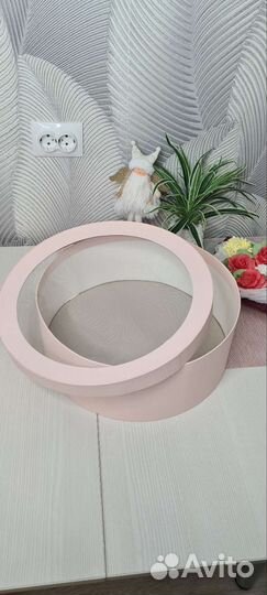 Подарочная коробка шляпная