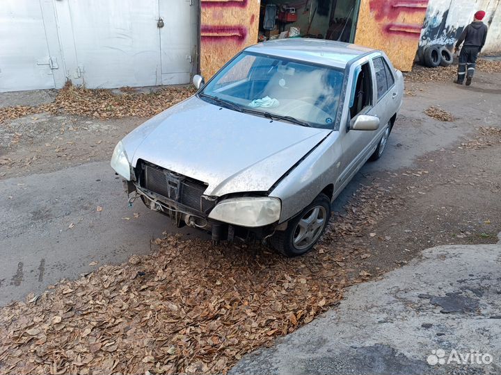 Чери Амулет в разборе