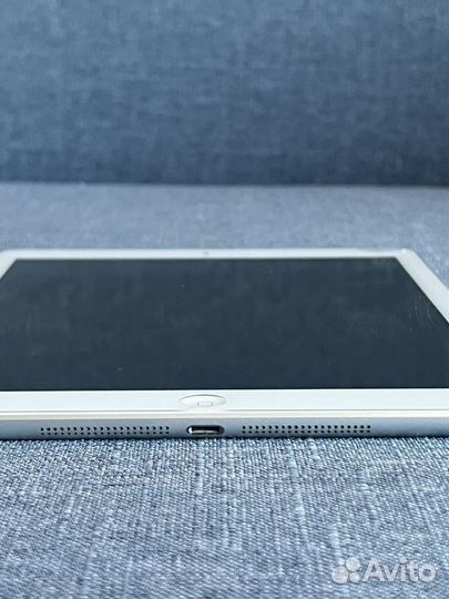 Apple iPad Air 32Gb Wi-Fi + Cellular