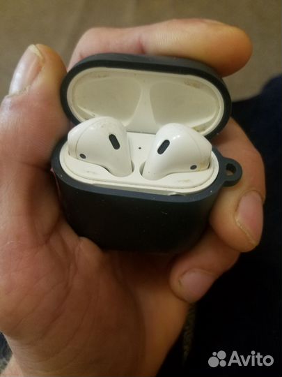 Беспроводные наушники apple airpods 2