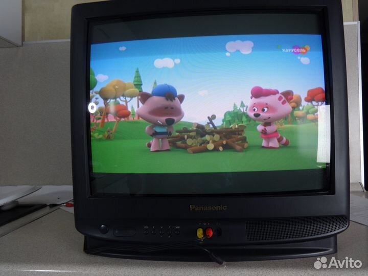 Телевизор Panasonic 54 см