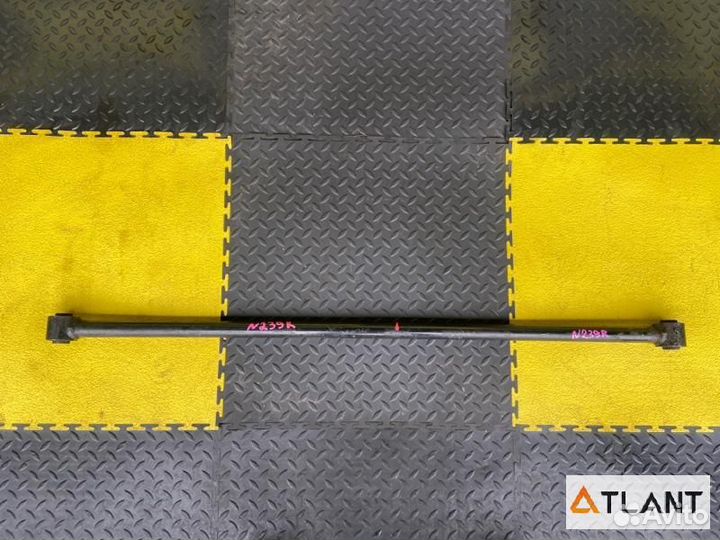 Тяга моста задняя toyota hilux surf