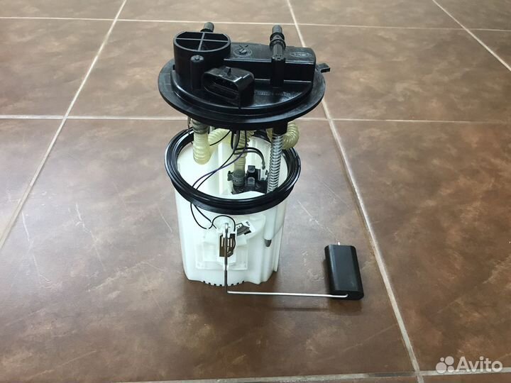 Топливный насос Лада Гранта