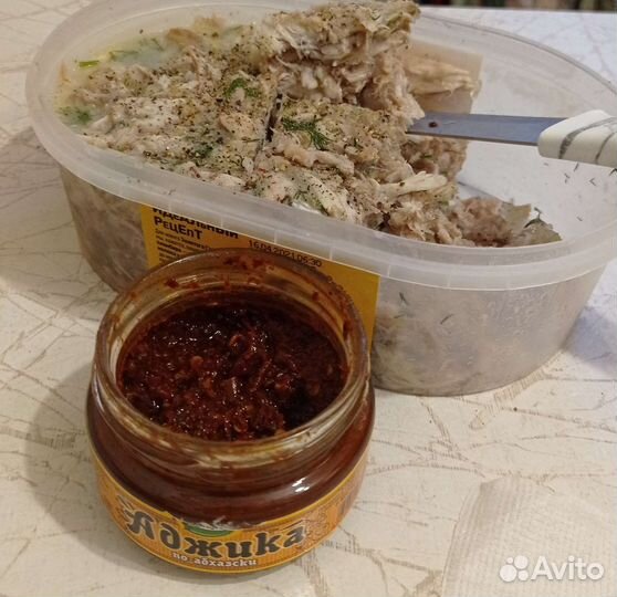 Колбаса, котлеты, холодец из кролика