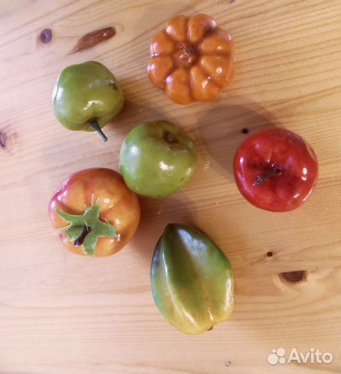 Фрукты декоративные Цена за все