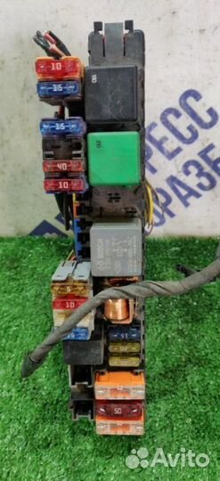 Блок предохранителей Mercedes-Benz W220 S500 седан