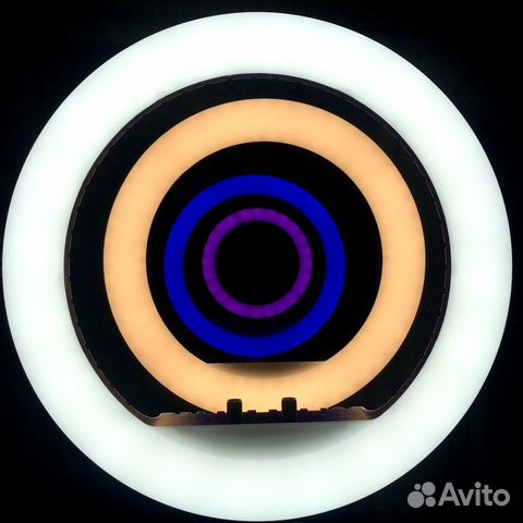 Кольцевая лампа новая белая 26 45 46 со штативом