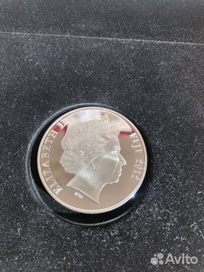 Монета серебро год дракона