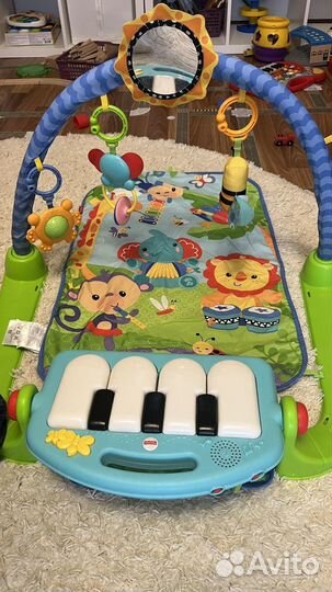 Развивающий коврик fisher price с Пианино