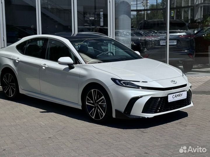 Toyota Camry 2.0 CVT, 2024