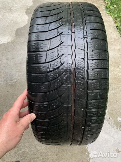 Nokian Tyres WR A4 245/40 R18