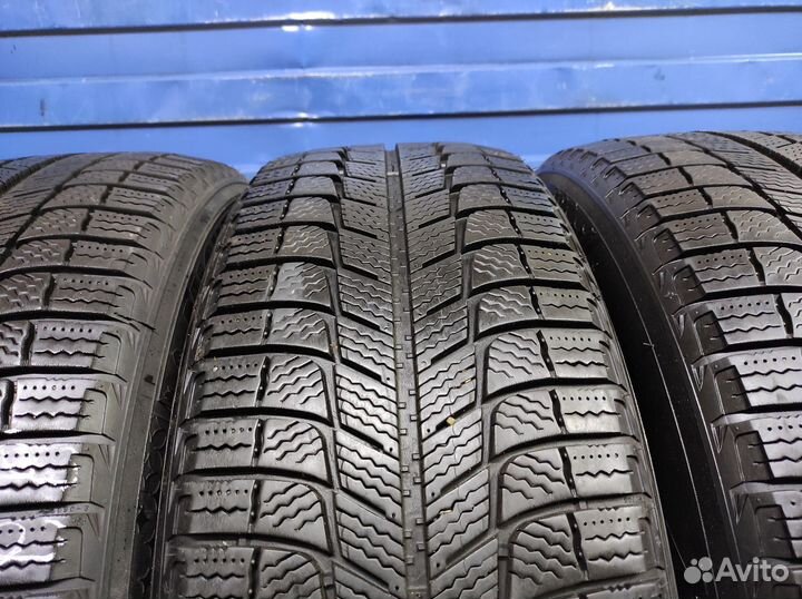 Michelin X-Ice 3 225/60 R17 98H