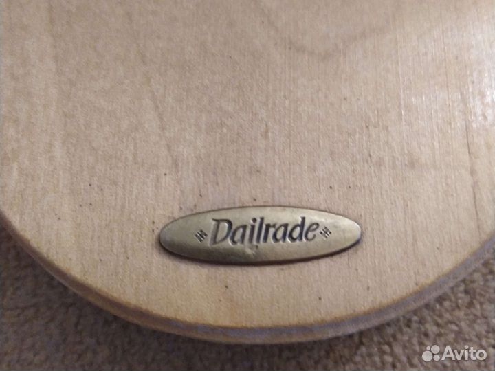 Декоративную вешалку из массива Dailrade