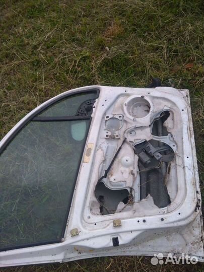 Дверь Ситроен c3 передняя левая