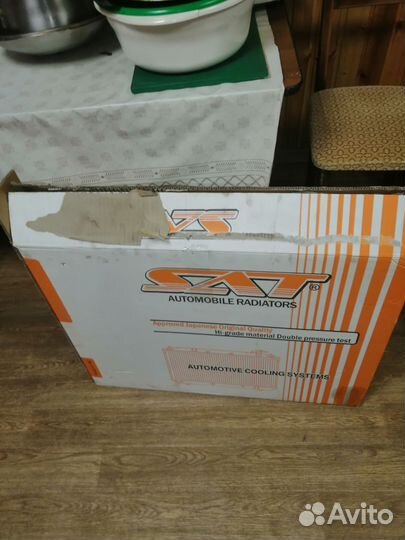 Радиатор охлаждения на Mercedes 210