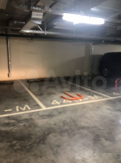 Машиноместо, 14 м²