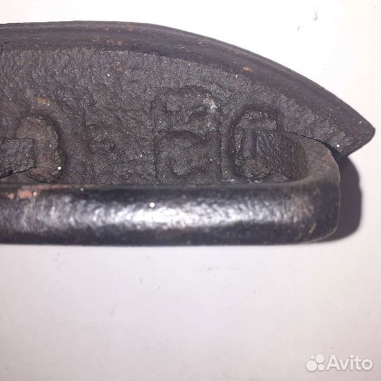 Утюг старинный
