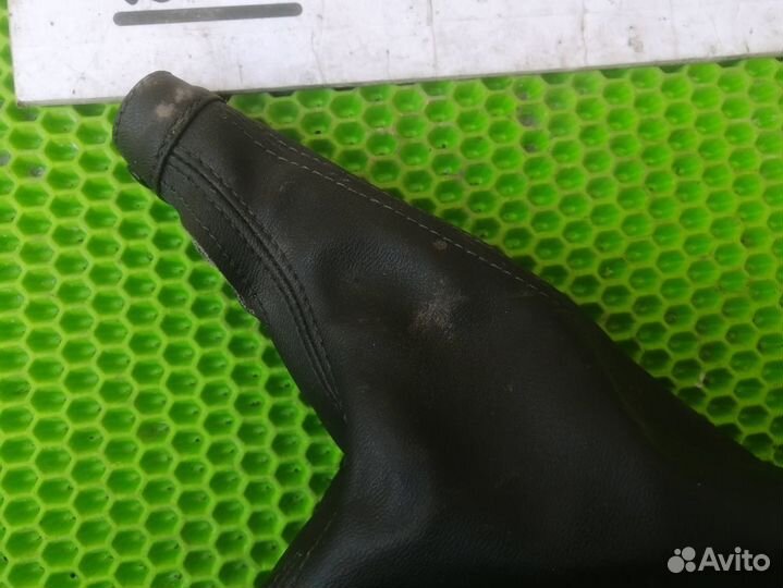 Чехол рычага стояночного тормоза новый Fiat Albea