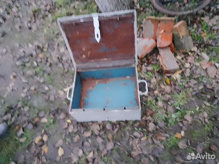 Ящик для инструмента металлический