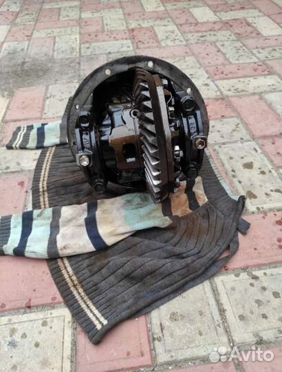 Запчасти б/у на toyota land cruser prado 120