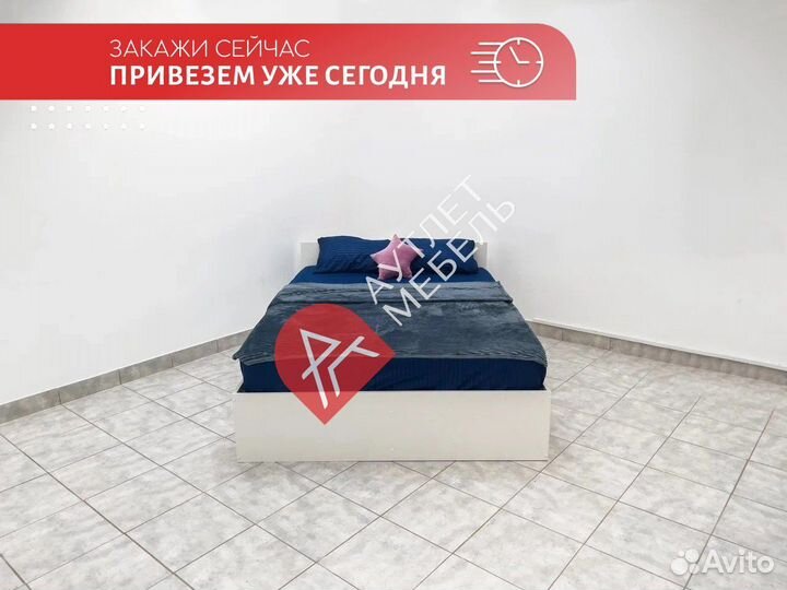 Кровать