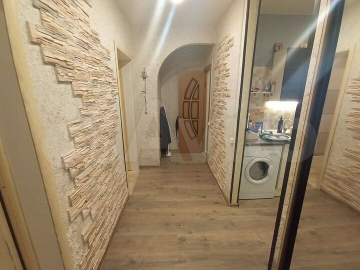 2-к. квартира, 56,3 м², 2/2 эт.