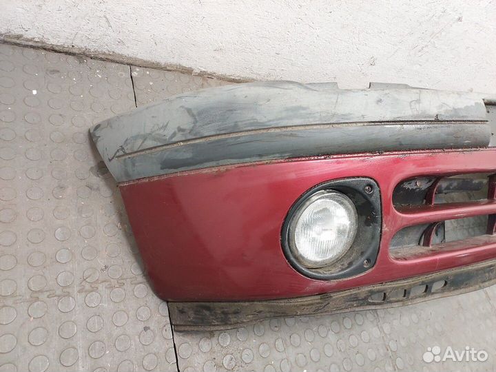 Бампер передний Renault Clio, 1999