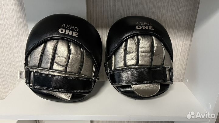 Боксёрские лапы Clinch