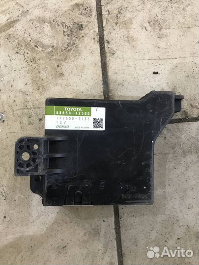 Блок вентилятора кондиционера toyota rav4 xa30 III